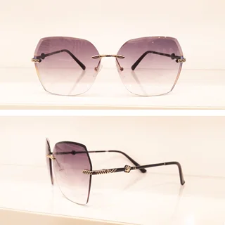 عینک آفتابی uv400 - 12
