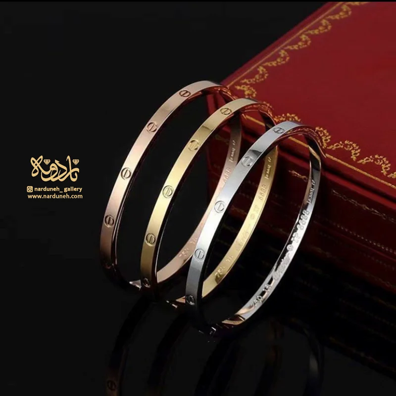 دستبند النگویی استیل کارتیر لاو ظریف سایز 2 بدون نگین- سه رنگ