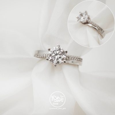 انگشتر سولیتر