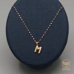 پلاک حرف انگلیسی M هلیومی