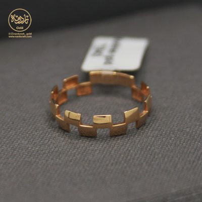 انگشتر کنگره دار